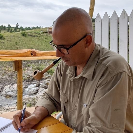 It was an extraordinary experience, for everything I learned and discovered that goes into a book, besides words and illustrations. It is a luxury and a pleasure what we are achieving together.